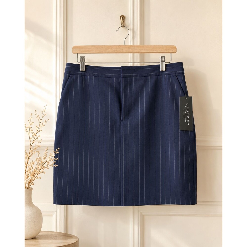 Laundry By Shelli Segal Navy Pinstripe Pencil Skirt Size 8 NWT